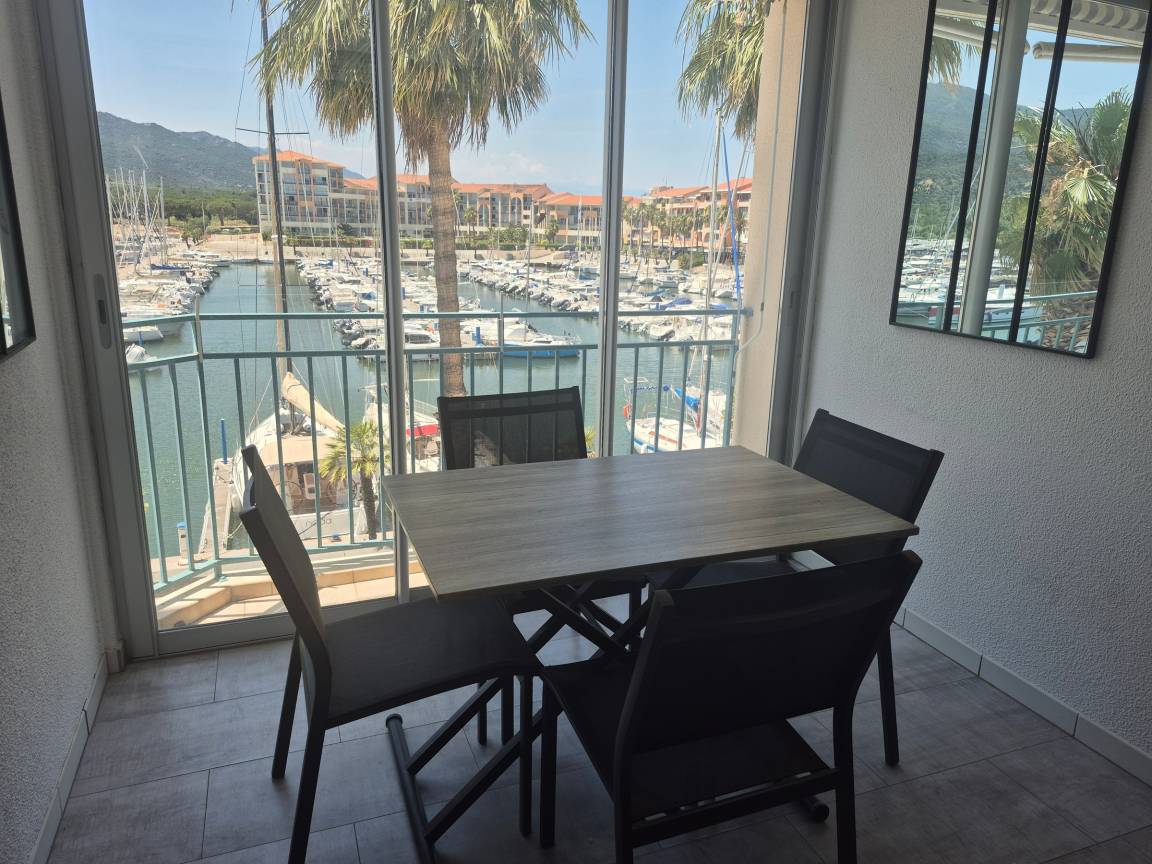 35 M² Apartment ∙ 2 Bedrooms ∙ 4 Guests - Collioure