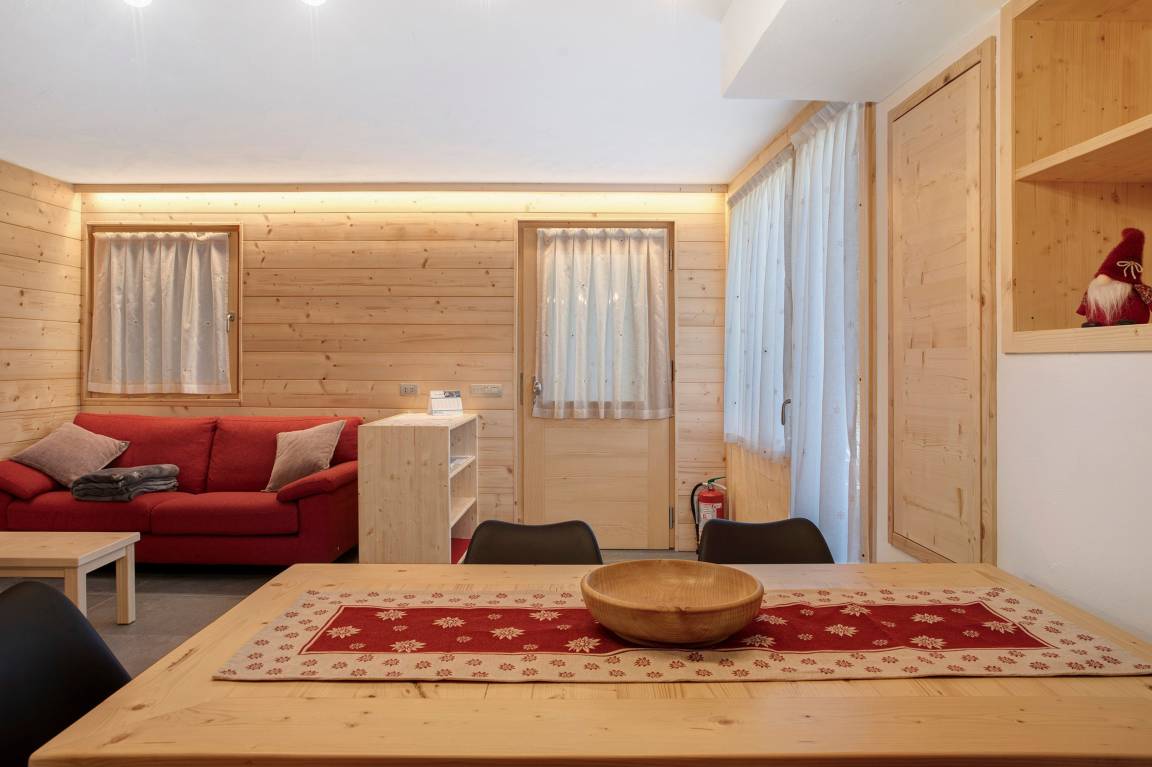 70 M² Appartamento Vacanza ∙ 2 Camere Da Letto ∙ 4 Ospiti - Chiesa in Valmalenco