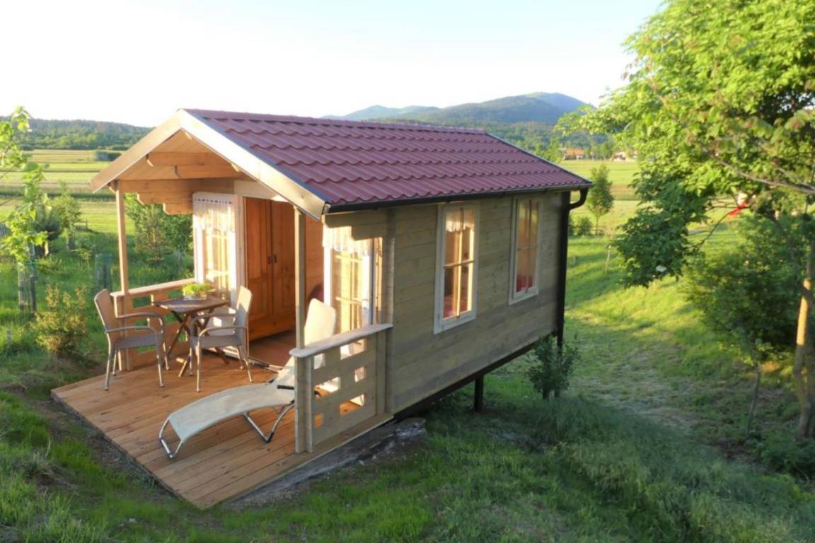 12 M² Asuntovaunu ∙ 1 Makuuhuone ∙ 2 Vierasta - Szlovénia