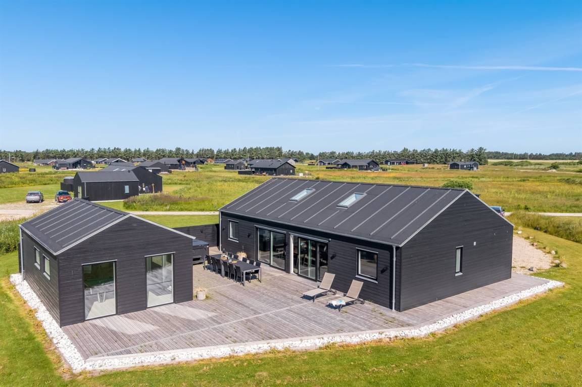 167 m&sup2; Ferienhaus 4 Schlafzimmer 12 G&auml;ste