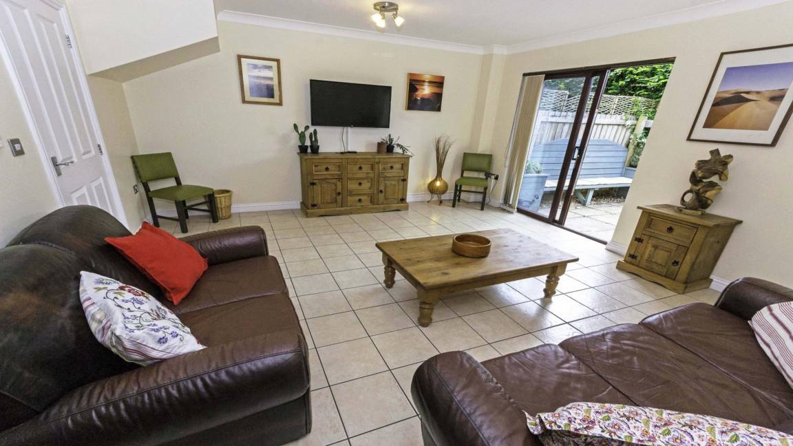 65 M² Apartment ∙ 3 Bedrooms ∙ 6 Guests - Barnstaple