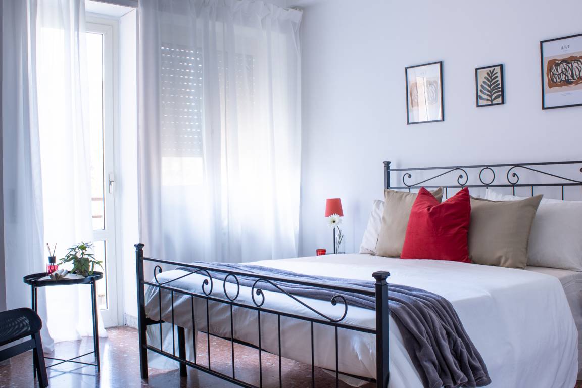 110 M² Apartment ∙ 3 Bedrooms ∙ 7 Guests - Rome