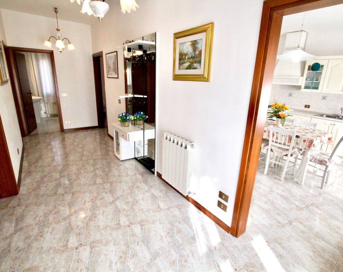 61 m² Ferienwohnung ∙ 2 Schlafzimmer ∙ 8 Gäste – Bild 6