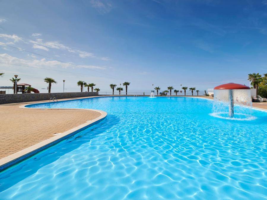 34 M² Caravan ∙ 2 Bedrooms ∙ 4 Guests - Novigrad