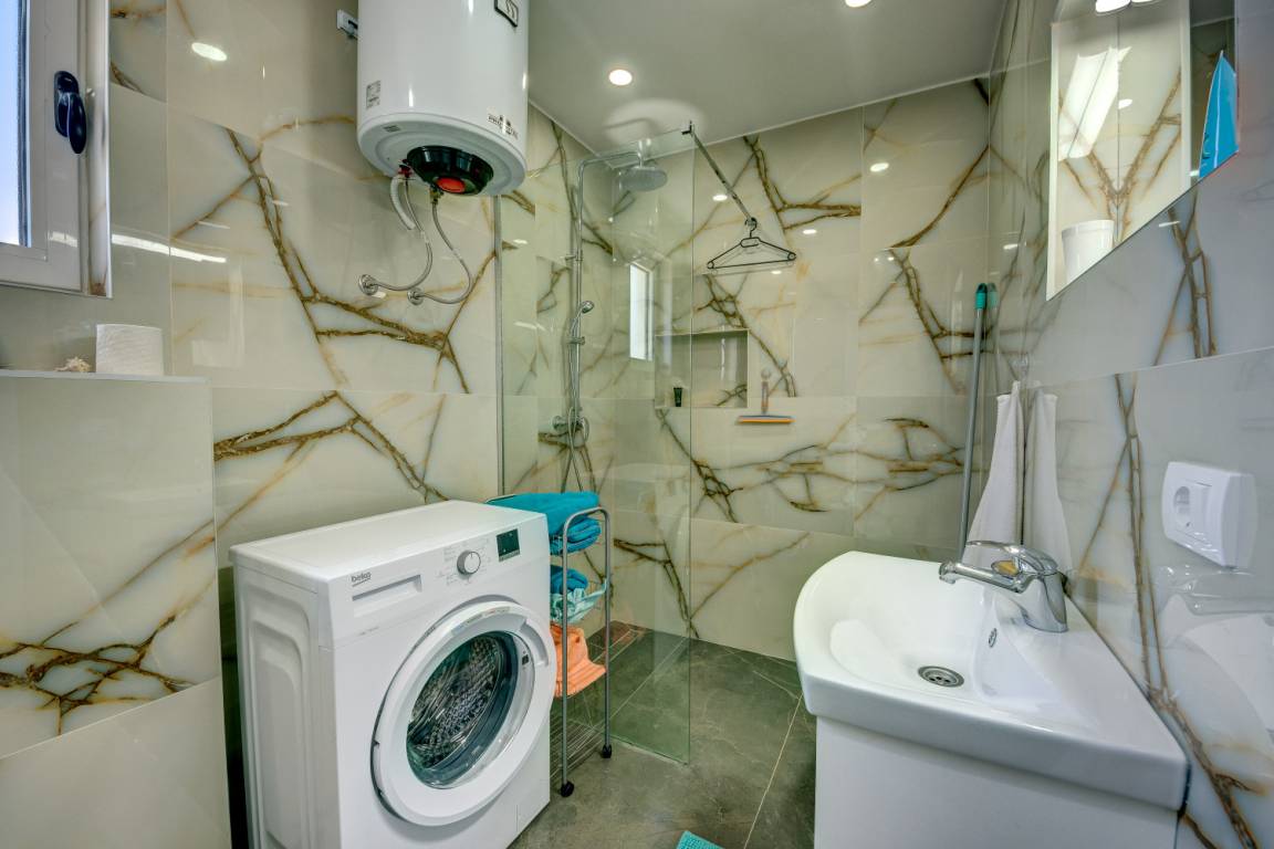 84 m² Ferienwohnung ∙ 2 Schlafzimmer ∙ 4 Gäste – Bild 9