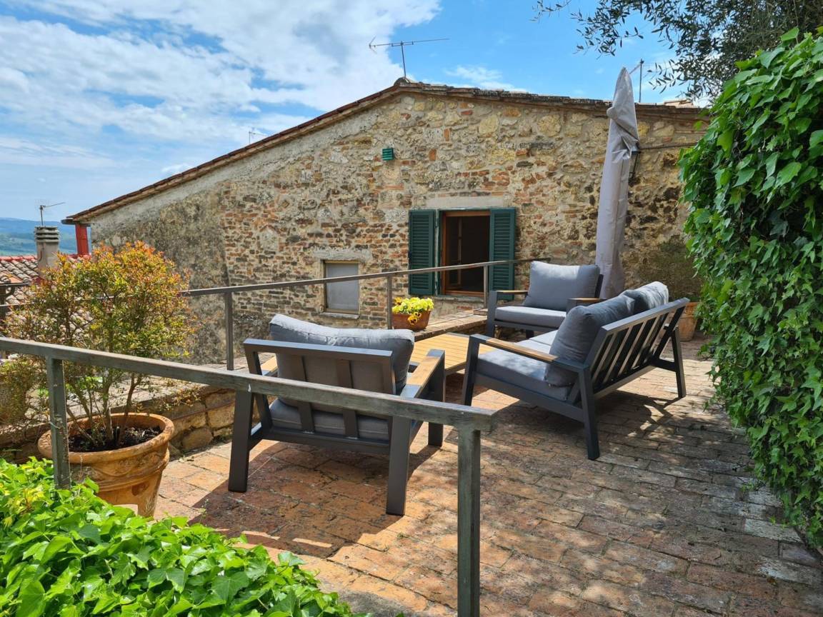 100 M² Apartamento ∙ 3 Habitaciones ∙ 6 Huéspedes - Chiusi