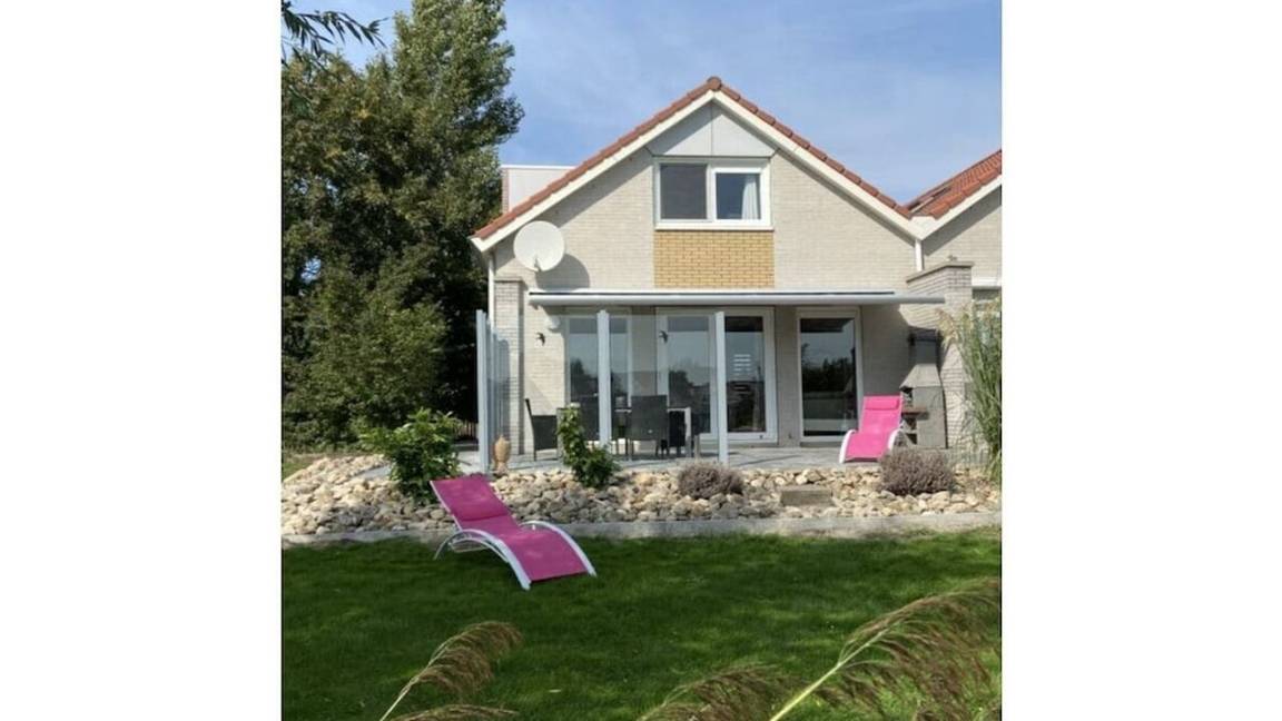 100 M² Huis ∙ 2 Slaapkamers ∙ 5 Gasten - Makkum
