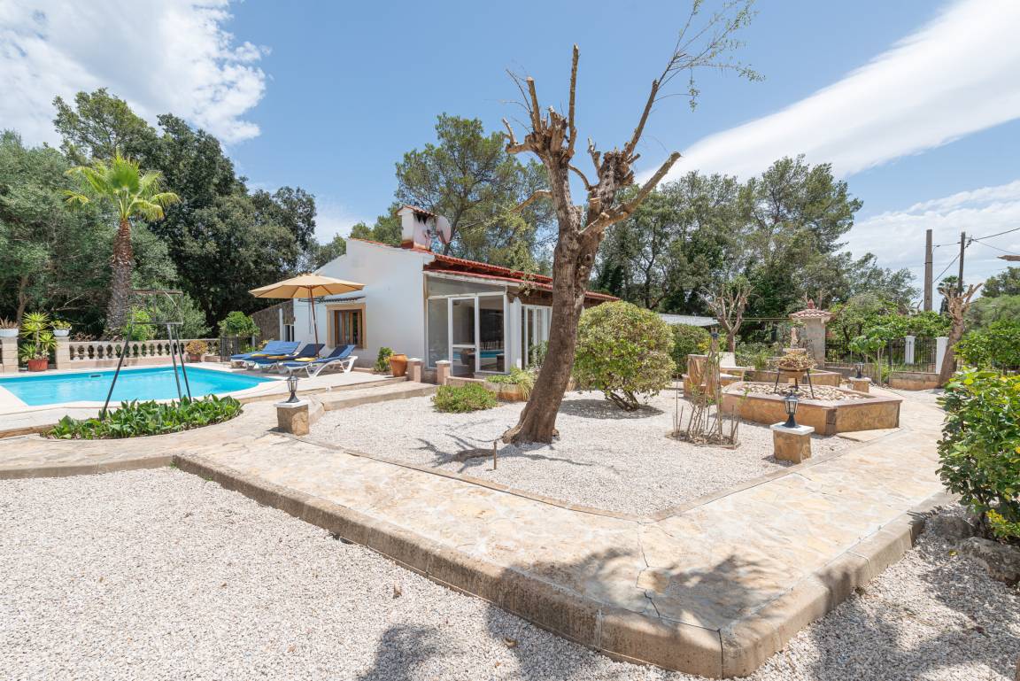 157 M² Ferienhaus ∙ 2 Schlafzimmer ∙ 4 Gäste - Sa Pobla