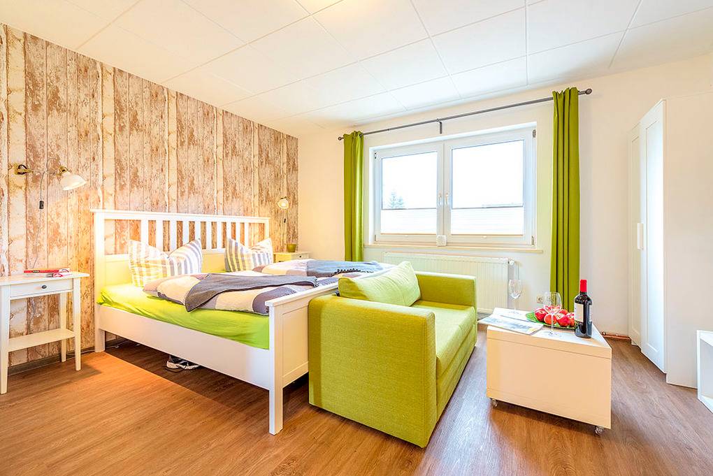 30 m² Ferienwohnung ∙ 1 Schlafzimmer ∙ 2 Gäste – Bild 2