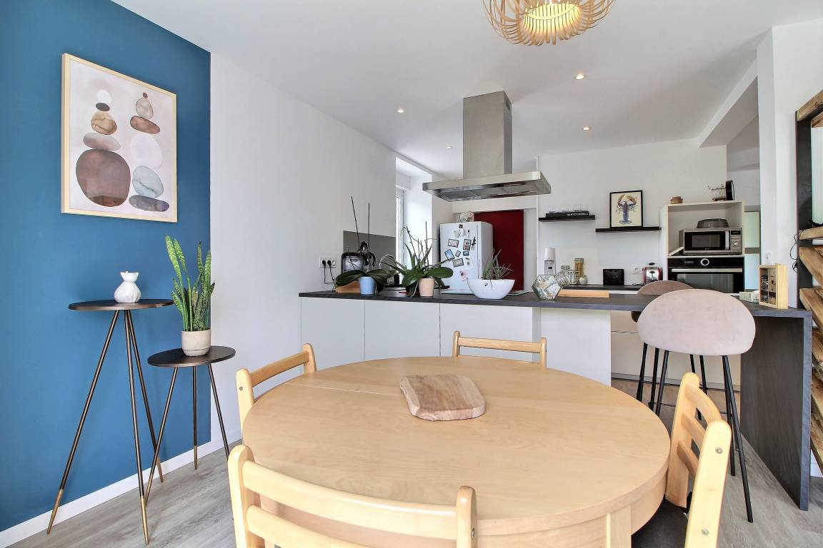 160 m&sup2; G&icirc;te 3 Schlafzimmer 6 G&auml;ste