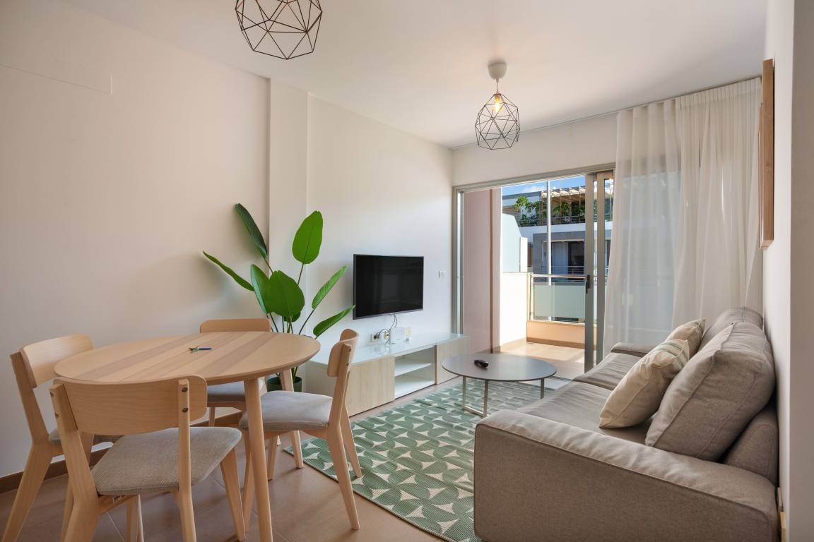 76 M² Apartamento ∙ 2 Habitaciones ∙ 3 Huéspedes - Costa Adeje