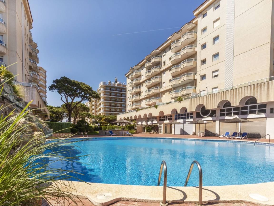 Apartamento ∙ 3 Habitaciones ∙ 6 Huéspedes - Blanes