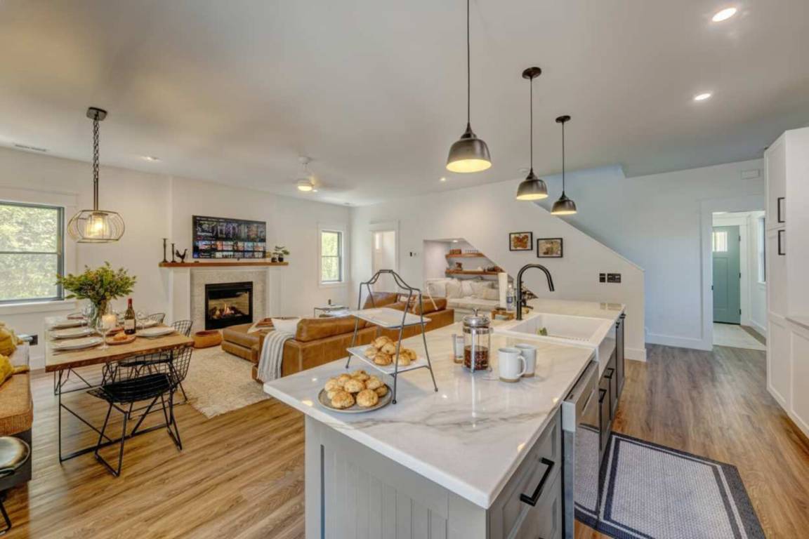 225 M² House ∙ 3 Bedrooms ∙ 7 Guests - Sheridan, WY