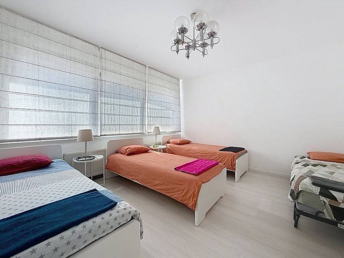 250 M² Casa ∙ 3 Habitaciones ∙ 8 Huéspedes - Jette