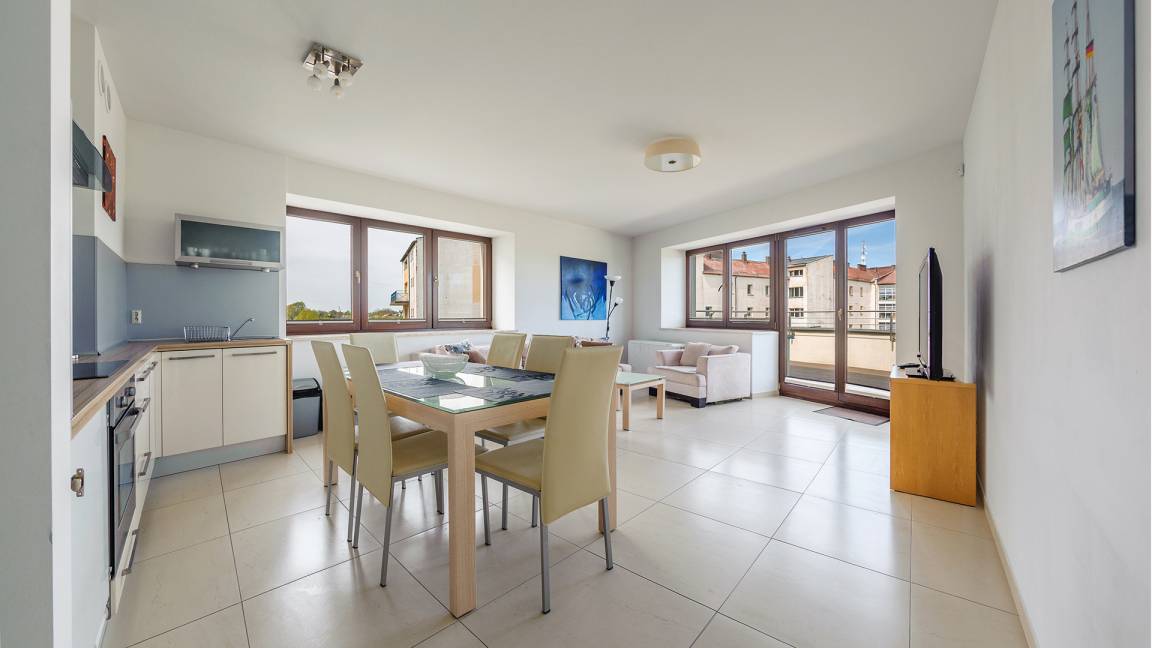 96 m² Ferienwohnung ∙ 2 Schlafzimmer ∙ 6 Gäste – Bild 2