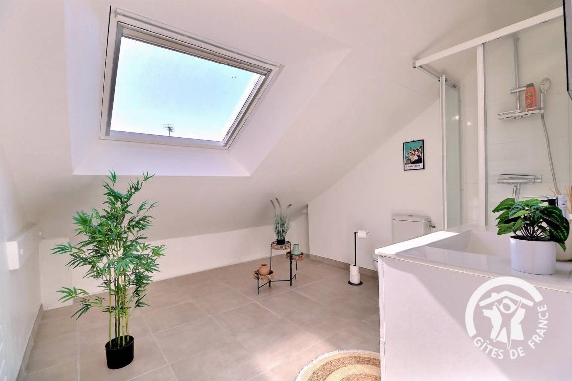 208 m² Gîte ∙ 3 Schlafzimmer ∙ 8 Gäste – Bild 17