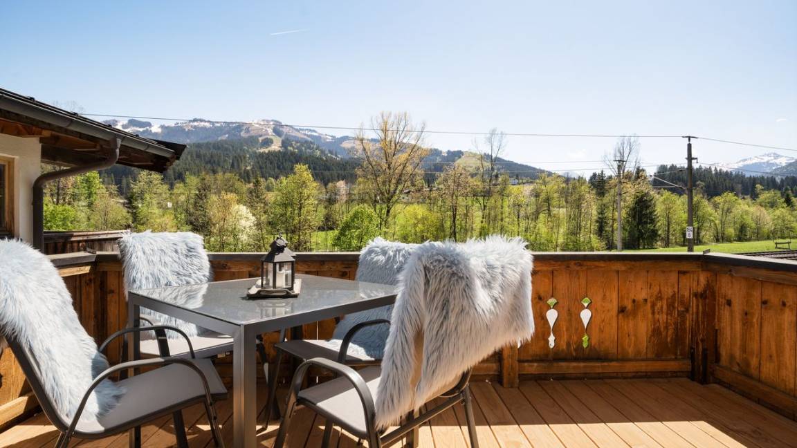 30 M² Ferienwohnung ∙ 1 Schlafzimmer ∙ 4 Gäste - Kirchberg in Tirol