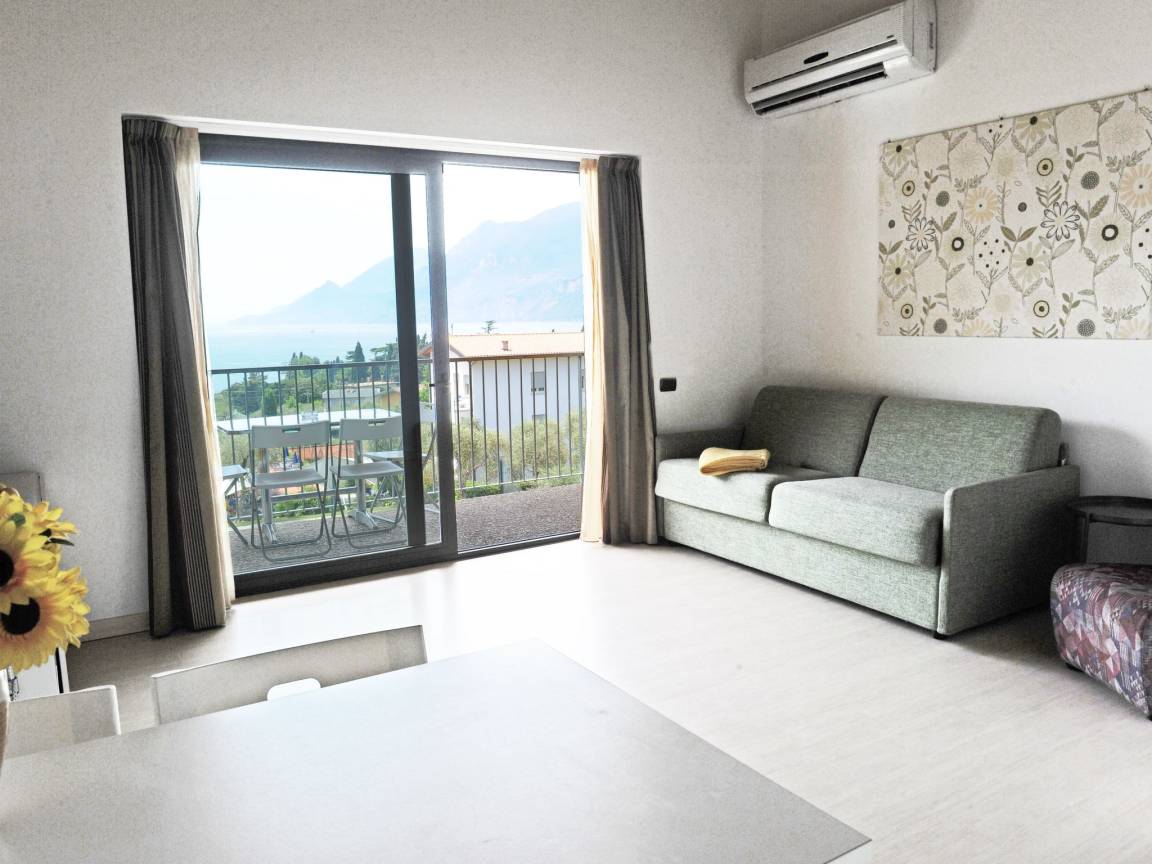 40 M² Ferienwohnung ∙ 1 Schlafzimmer ∙ 4 Gäste - Malcesine