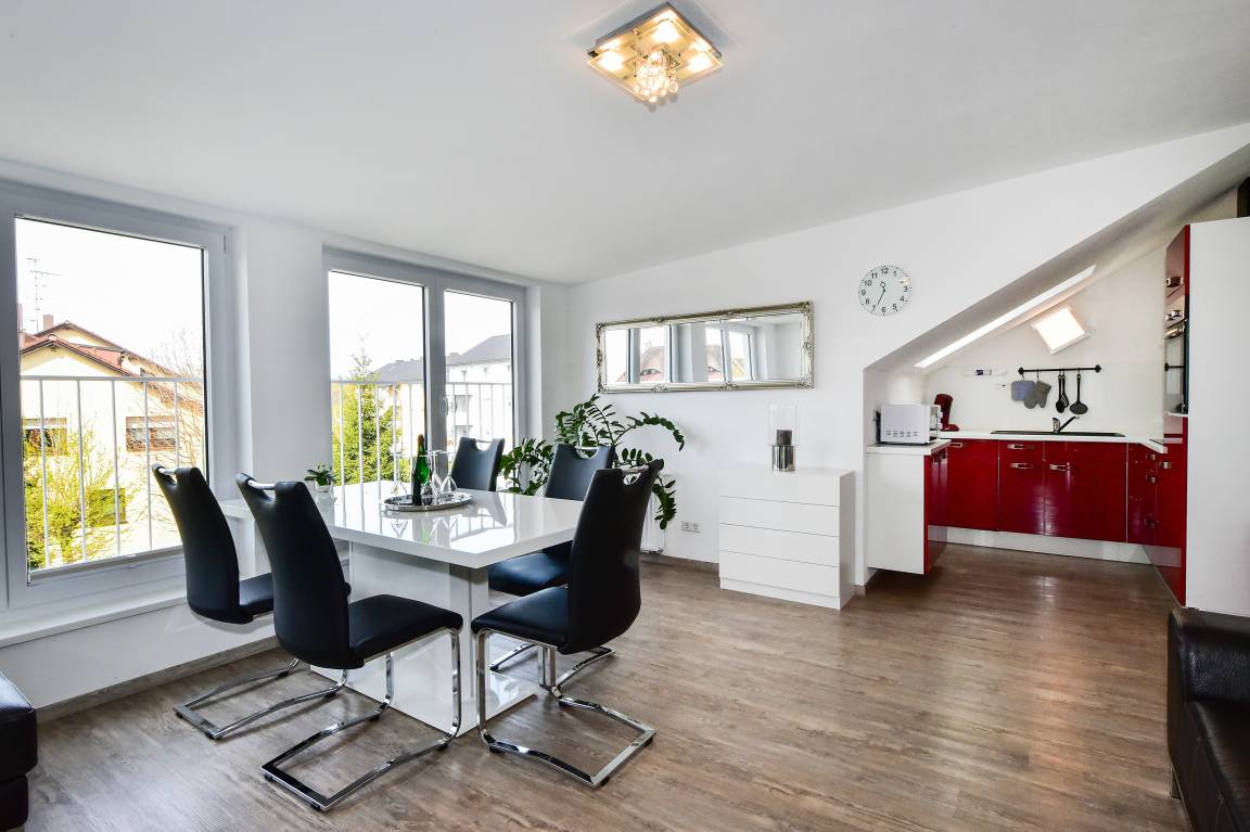 70 M² Apartment ∙ 2 Bedrooms ∙ 4 Guests - Bregenz