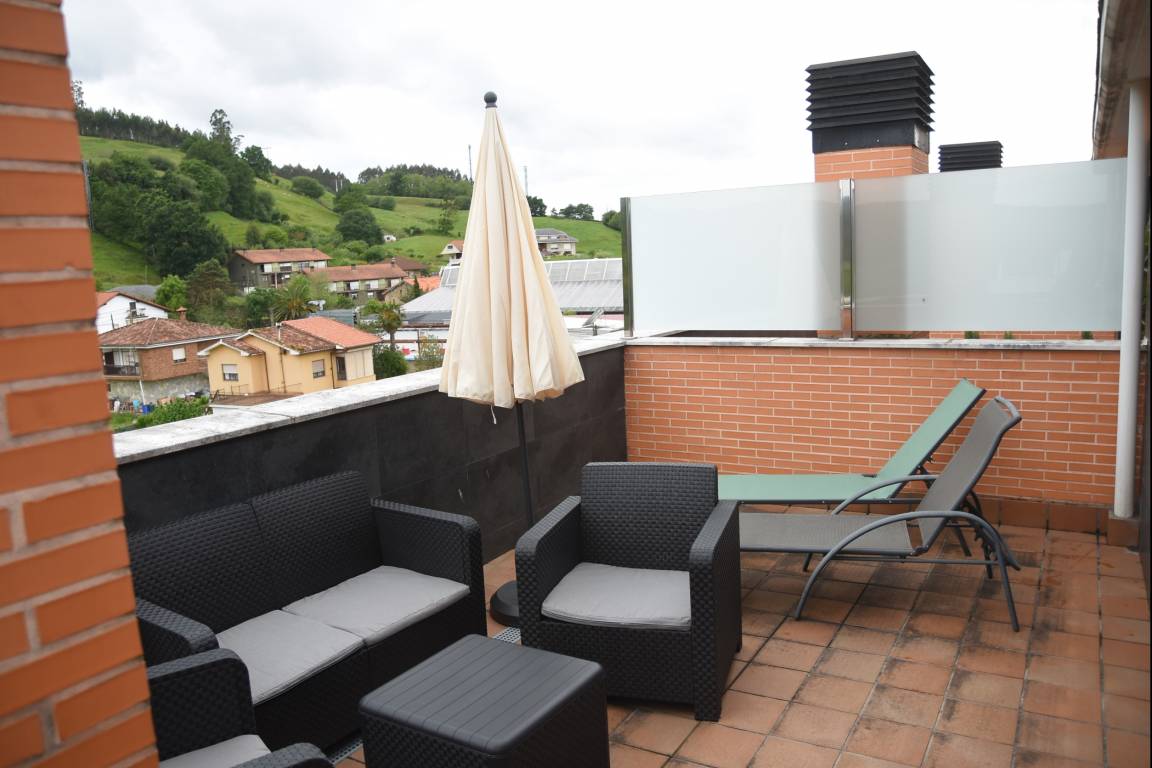 Duplex con soleada terraza! — foto 2