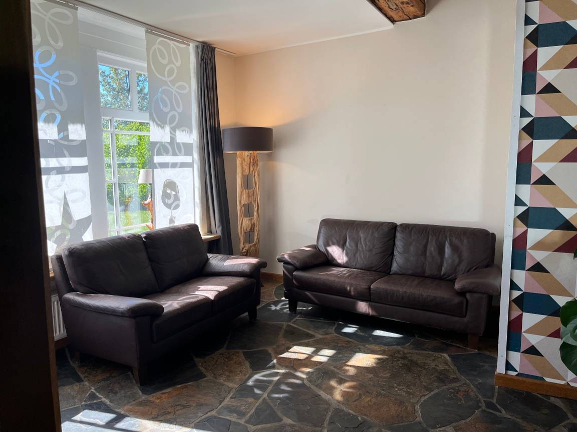 375 m² Ferienhaus ∙ 5 Schlafzimmer ∙ 14 Gäste – Bild 10