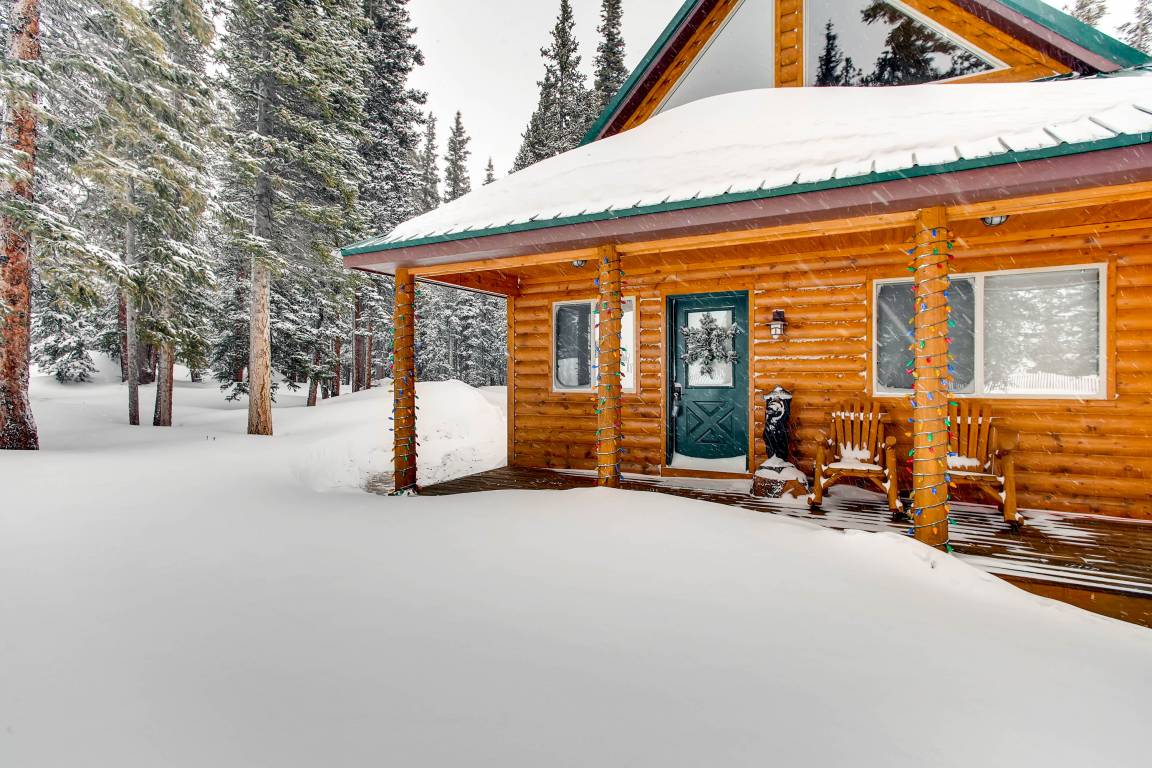 89 M² Cabin ∙ 2 Bedrooms ∙ 4 Guests - Colorado