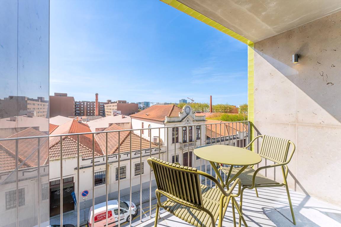 90 M² Appartement ∙ 2 Slaapkamers ∙ 6 Gasten - Labruge