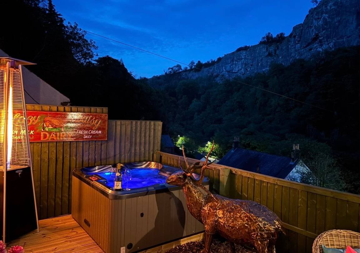 40 M² Cottage ∙ 2 Bedrooms ∙ 4 Guests - Matlock