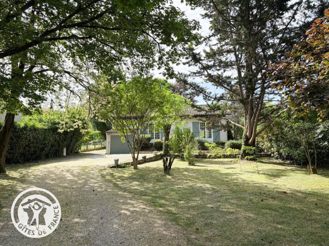 80 m² Gîte ∙ 2 Schlafzimmer ∙ 4 Gäste – Bild 3