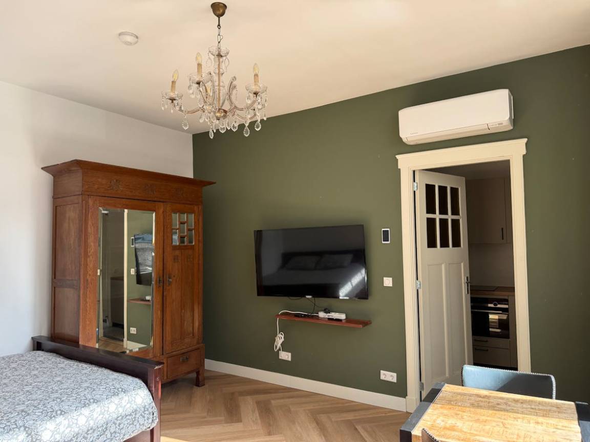 30 M² Apartamento ∙ 2 Hóspedes - Breda
