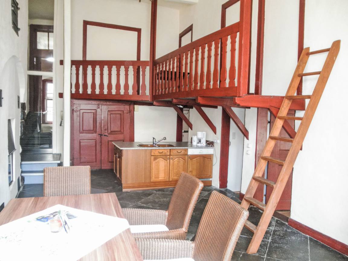 80 M² Ferienwohnung ∙ 2 Schlafzimmer ∙ 5 Gäste - Arnsberg