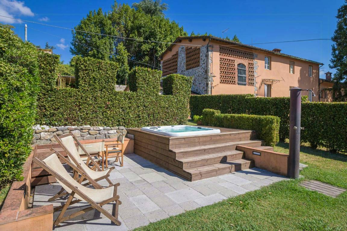 70 M² Apartamento ∙ 2 Habitaciones ∙ 5 Huéspedes - Altopascio