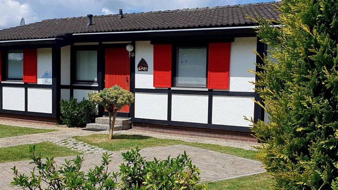 62 M² Ferienhaus ∙ 2 Schlafzimmer ∙ 5 Gäste - Butjadingen