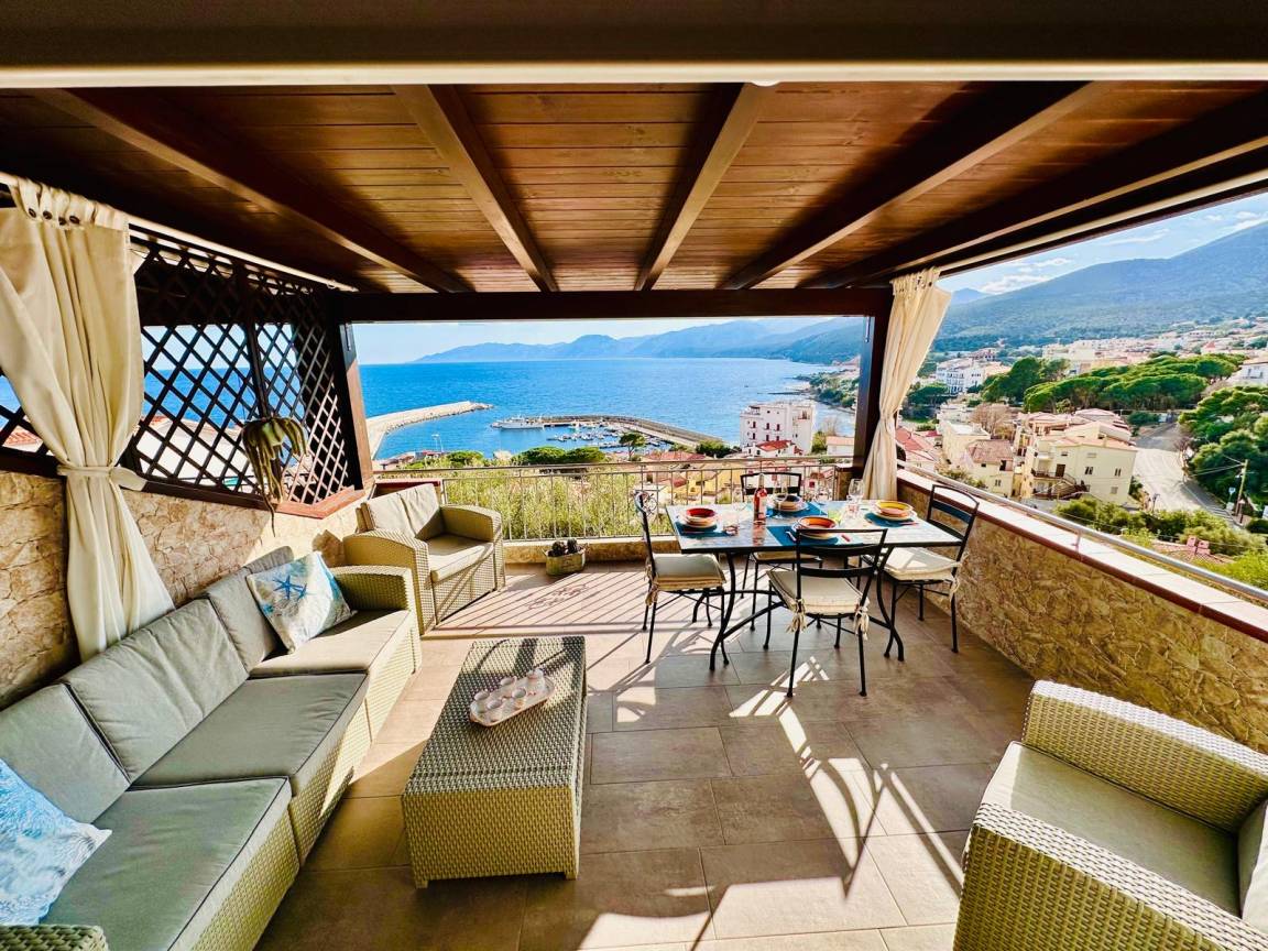 80 M² Appartamento Vacanza ∙ 2 Camere Da Letto ∙ 4 Ospiti - Dorgali