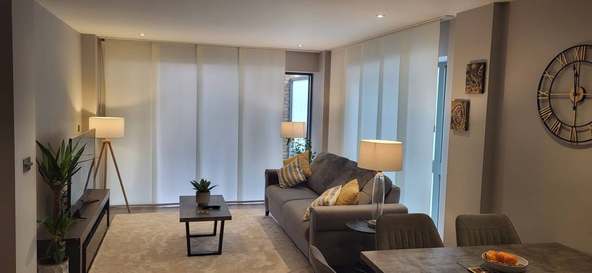 80 M² Apartment ∙ 2 Bedrooms ∙ 5 Guests - Croydon