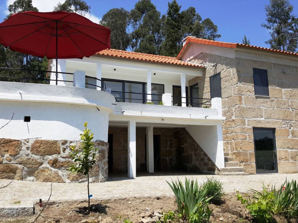 106 M² Casa ∙ 2 Habitaciones ∙ 5 Huéspedes - Tondela