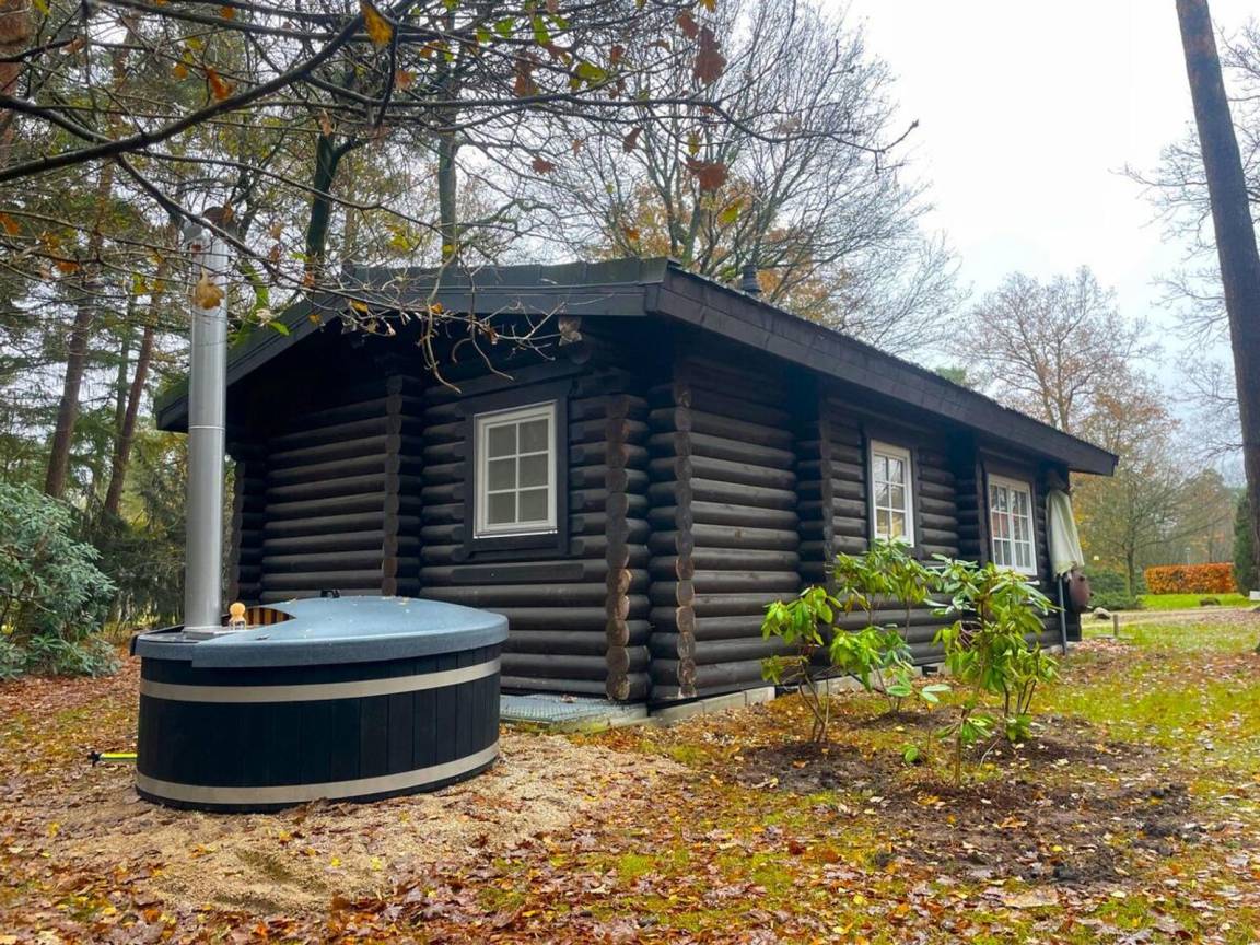 40 M² Bungalow ∙ 1 Slaapkamer ∙ 1 Gast - Lochem