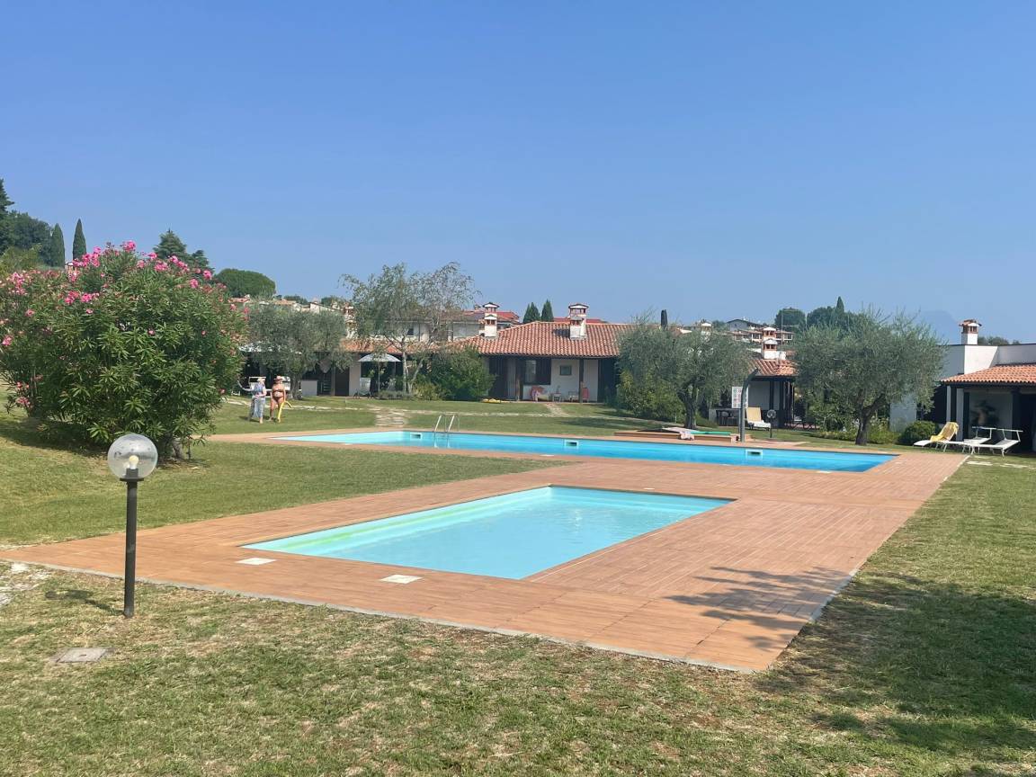 110 M² Chalet ∙ 3 Bedrooms ∙ 6 Guests - Lake Garda