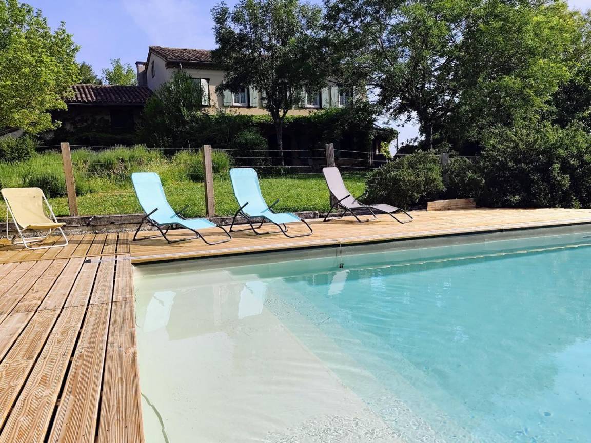 180 m&sup2; G&icirc;te 4 Schlafzimmer 10 G&auml;ste