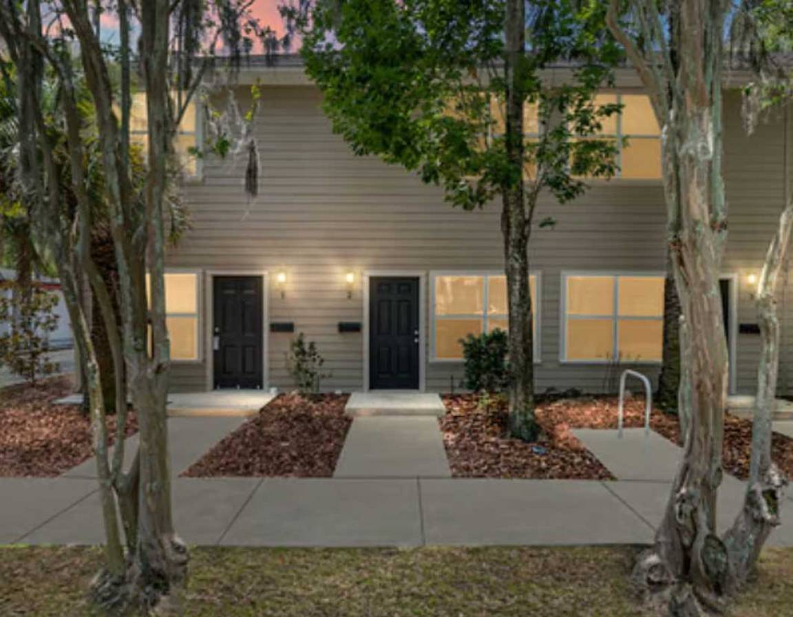 Apartment ∙ 2 Bedrooms ∙ 6 Guests - Gainesville, FL