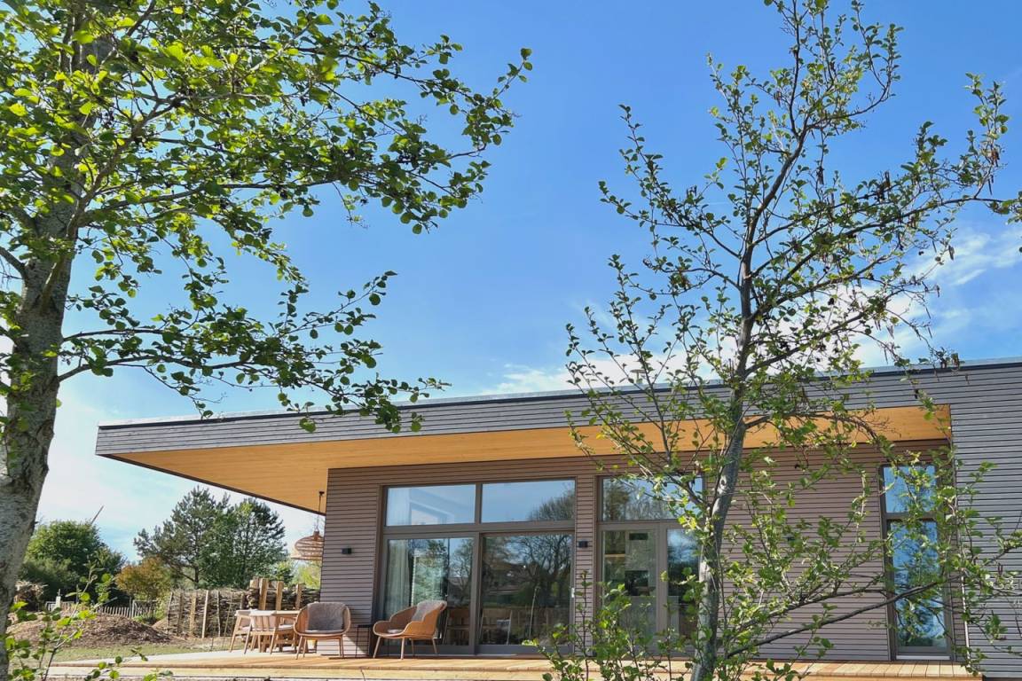 130 M² Ferienhaus ∙ 3 Schlafzimmer ∙ 8 Gäste - Vollerwiek