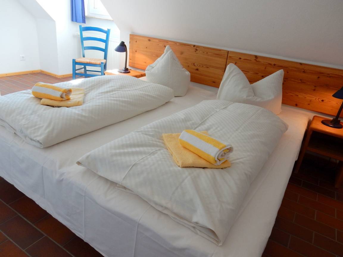 75 m² Ferienwohnung ∙ 2 Schlafzimmer ∙ 4 Gäste – Bild 11