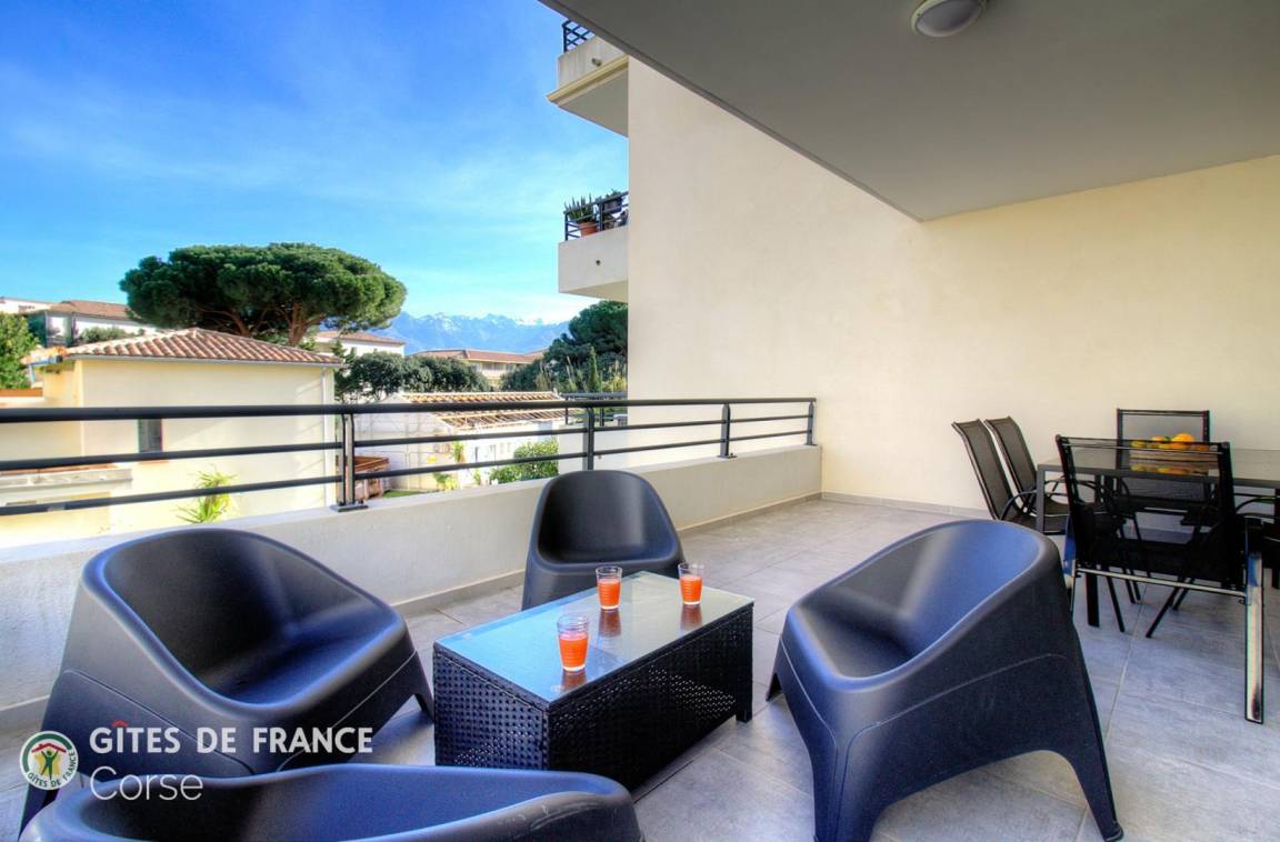 52 m&sup2; G&icirc;te 1 Schlafzimmer 4 G&auml;ste