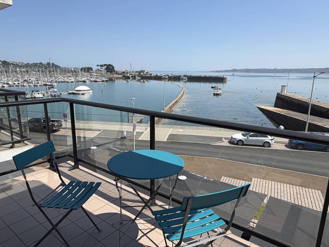 59 M² Apartment ∙ 2 Bedrooms ∙ 4 Guests - Lannion