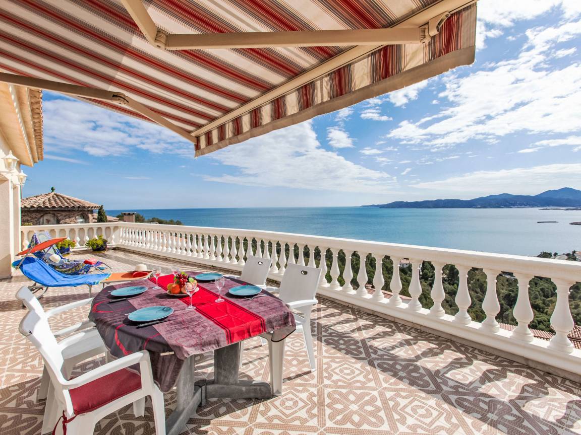95 M² Huis ∙ 2 Slaapkamers ∙ 4 Gasten - Llançà