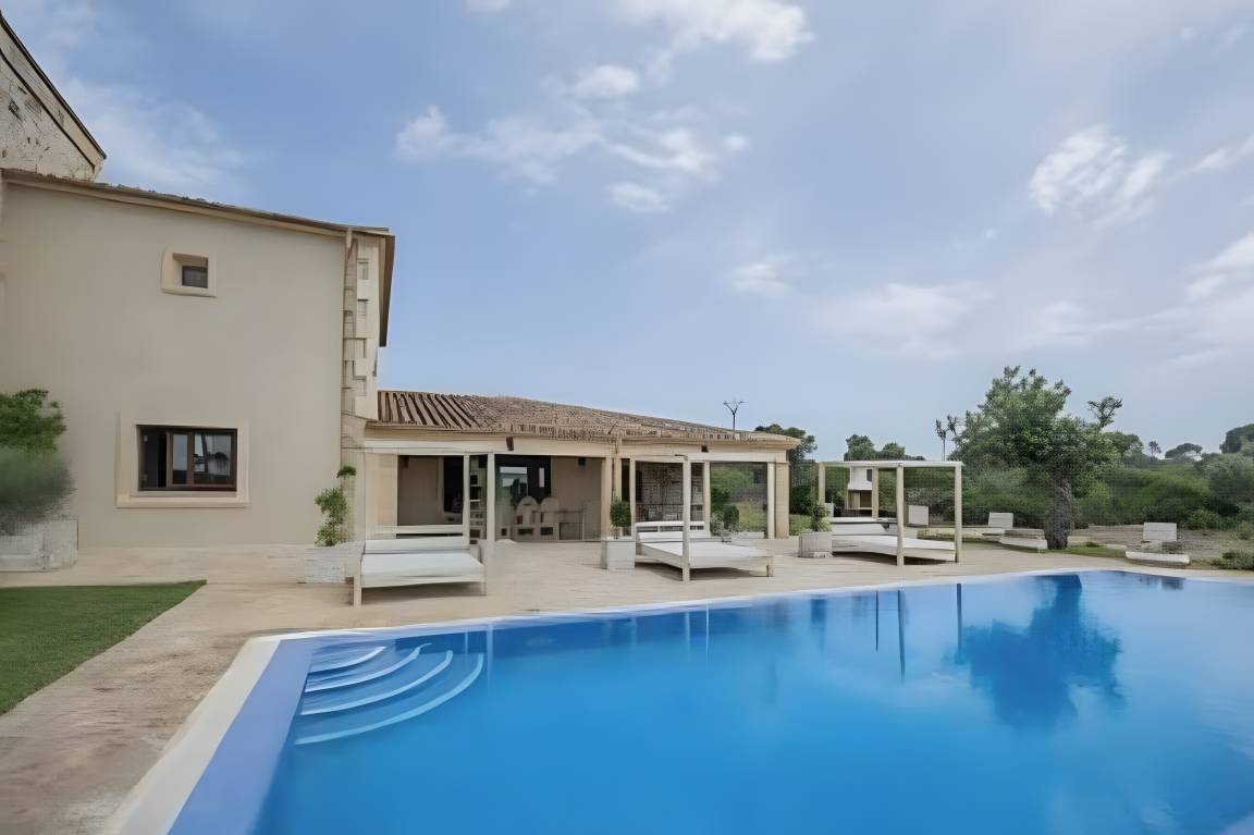340 M² Maison De Campagne ∙ 4 Chambres ∙ 8 Personnes - Campos