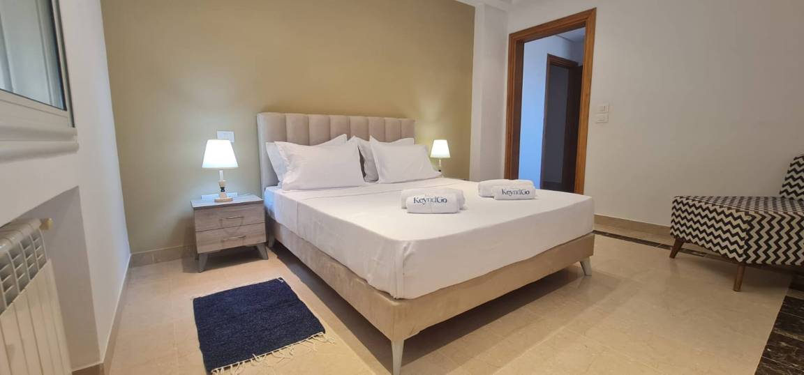 150 M² Huoneisto ∙ 3 Makuuhuonetta ∙ 6 Vierasta - Tunis