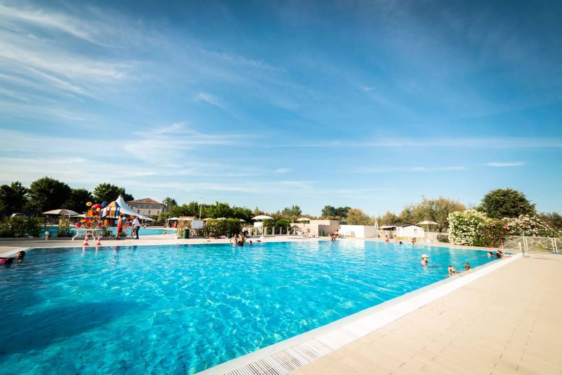 24 M² Casa Mobile ∙ 2 Camere Da Letto ∙ 4 Ospiti - Emilia-Romagna