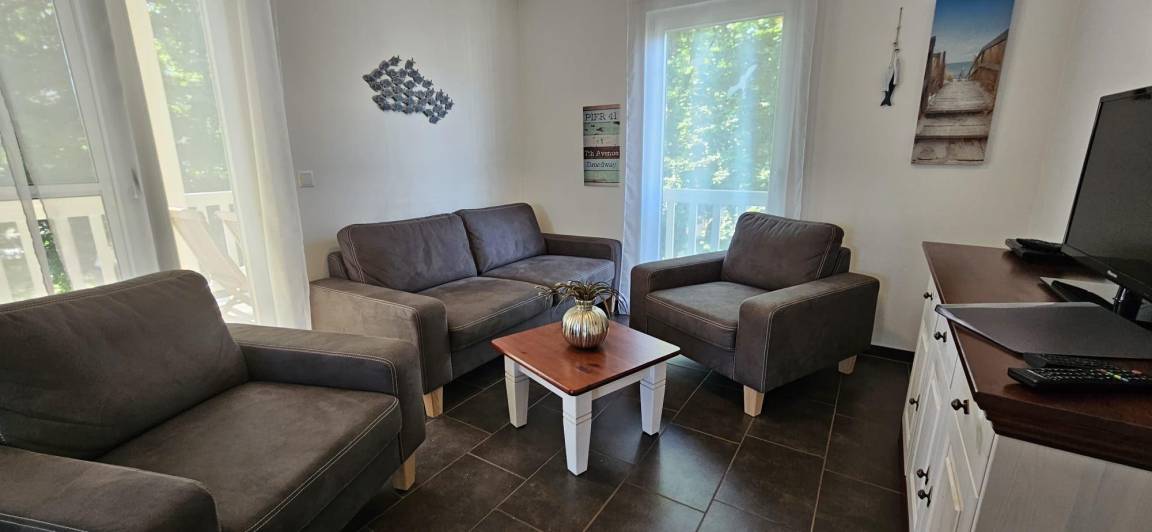 70 M² Ferienwohnung ∙ 2 Schlafzimmer ∙ 4 Gäste - Warnemünde