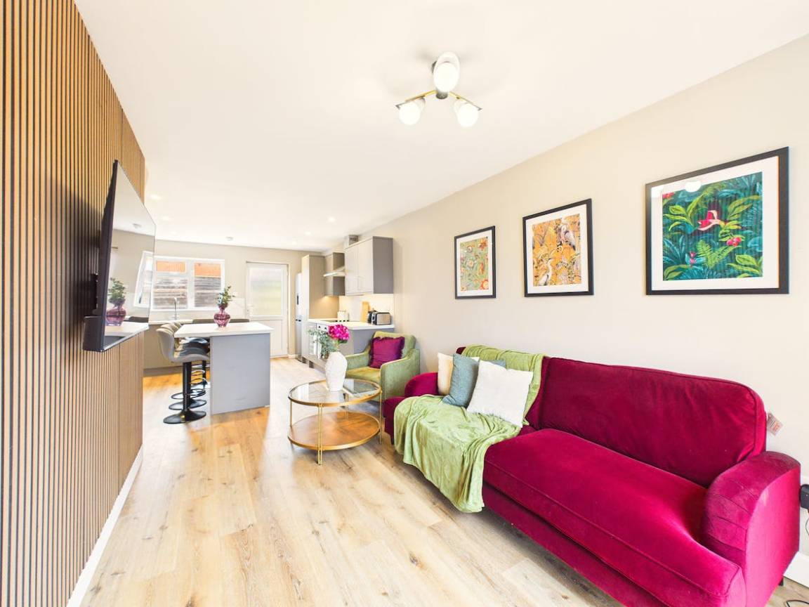 80 M² House ∙ 5 Bedrooms ∙ 7 Guests - Cotswolds